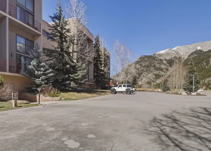She305 Summit House East Apartment Copper Mountain